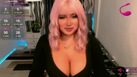 Snapshot of great_selfsuckerts chatting on 7, 6, 2026 PAULATHEONE online show from 7, 6, 2026