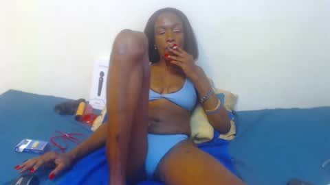 Snapshot of greatnipplesxx chatting on 4, 3, 2025 greatnipplesxx online show from 4, 3, 2025