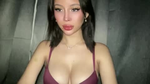 Snapshot of greatpretenderxxx chatting on 14, 12, 2025 Marie Pelie online show from 14, 12, 2025