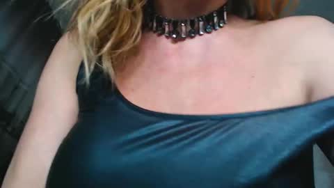 Snapshot of greatredhead chatting on 14, 12, 2024 GreatRedhead online show from 14, 12, 2024