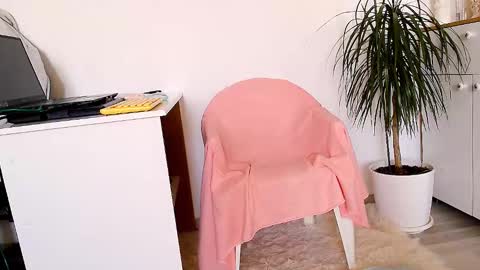 Alex and Ella online show from 16, 1, 2025