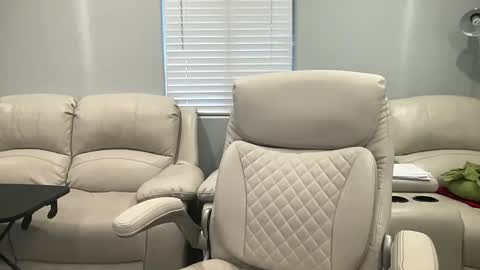 Snapshot of green_knight4169 chatting on 14, 11, 2025 GreenKnight online show from 14, 11, 2025