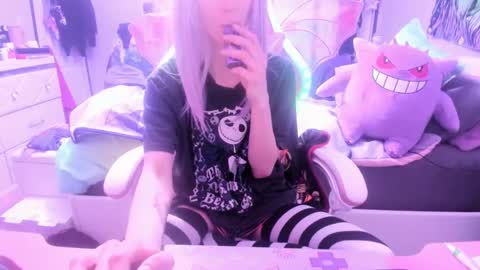 GreenEyedLovexo online show from 14, 2, 2025