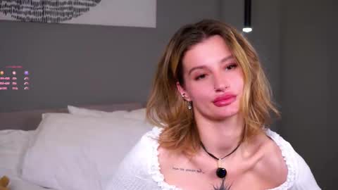 Snapshot of greengazon chatting on 18, 12, 2025 Kelly online show from 18, 12, 2025