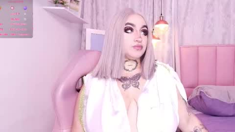 Snapshot of greennbella chatting on 13, 2, 2025 online show from 13, 2, 2025