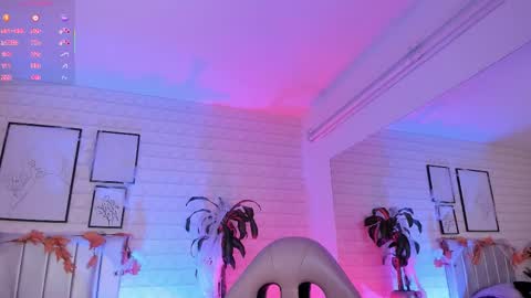 Snapshot of greennbella chatting on 21, 10, 2025 online show from 21, 10, 2025