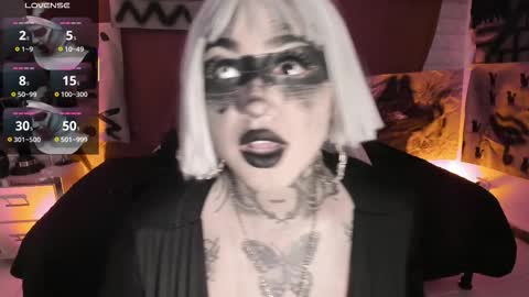 Snapshot of greennbella chatting on 31, 10, 2025 online show from 31, 10, 2025