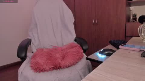 Snapshot of greenwine_gh chatting on 23, 7, 2026 Medussa online show from 23, 7, 2026