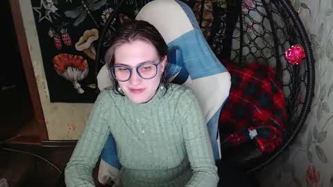 Snapshot of greenwitch9 chatting on 29, 4, 2026 Lina online show from 29, 4, 2026
