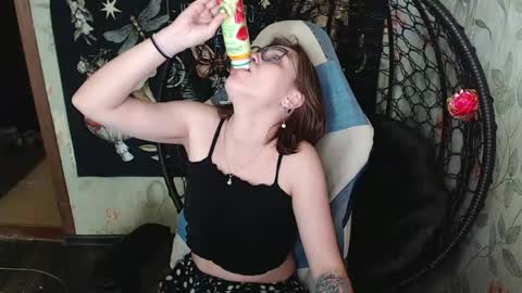 Snapshot of greenwitch9 chatting on 15, 5, 2026 Lina online show from 15, 5, 2026