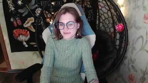 Snapshot of greenwitch9 chatting on 29, 5, 2026 Lina online show from 29, 5, 2026
