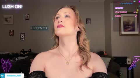 SexQueen Nikki online show from 12, 5, 2026