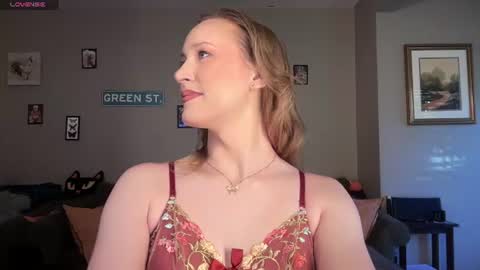 SexQueen Nikki online show from 20, 7, 2026