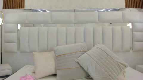 Snapshot of greeta_chars chatting on 29, 4, 2026 GRETA online show from 29, 4, 2026