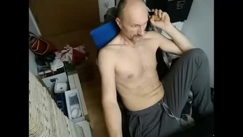 Snapshot of gregorius_1 chatting on 25, 12, 2024 Greg online show from 25, 12, 2024