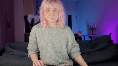 Snapshot of gregory_byyrd chatting on 12, 2, 2026 Greg-independent model online show from 12, 2, 2026