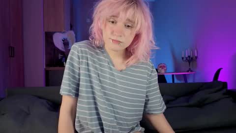 Snapshot of gregory_byyrd chatting on 28, 2, 2026 Greg-independent model online show from 28, 2, 2026