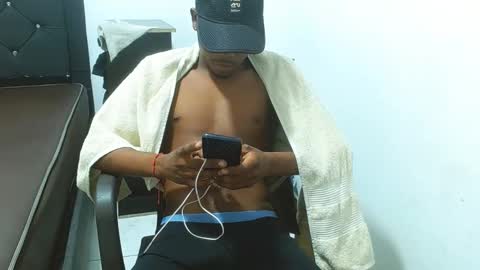 Snapshot of gregoryhoot chatting on 21, 4, 2026 gregoryhoot online show from 21, 4, 2026