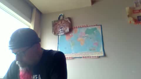 Snapshot of gregrev chatting on 15, 5, 2026 gregrev online show from 15, 5, 2026
