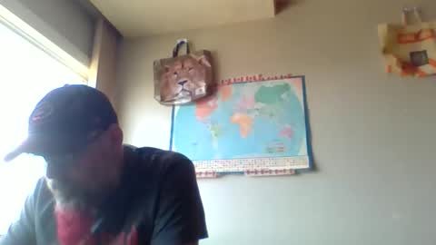 Snapshot of gregrev chatting on 29, 5, 2026 gregrev online show from 29, 5, 2026