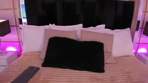 Snapshot of gretavelvet chatting on 4, 12, 2025 Greta Velvet online show from 4, 12, 2025