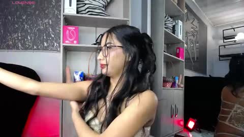 Gretel  online show from 12, 4, 2026