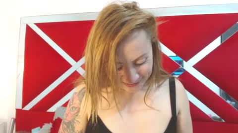 Marcela online show from 1, 3, 2025