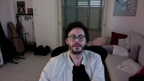 grey_uchi online show from 2, 4, 2026