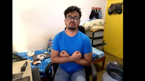 Grey Hardy Slave online show from 13, 4, 2026