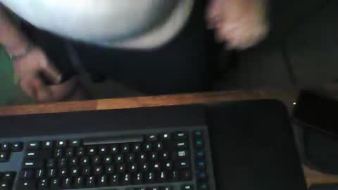 Snapshot of greyghost04 chatting on 18, 10, 2025 greyghost04 online show from 18, 10, 2025