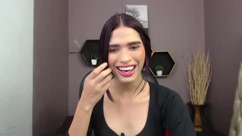 Snapshot of greys_ath chatting on 3, 2, 2025 greys online show from 3, 2, 2025