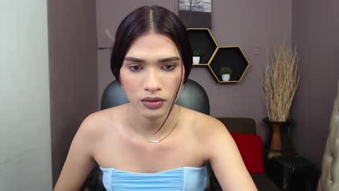 Snapshot of greys_ath chatting on 6, 2, 2025 greys online show from 6, 2, 2025