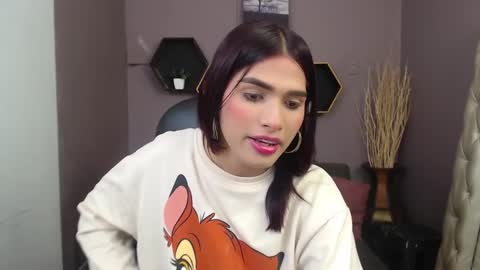 Snapshot of greys_ath chatting on 10, 2, 2025 greys online show from 10, 2, 2025