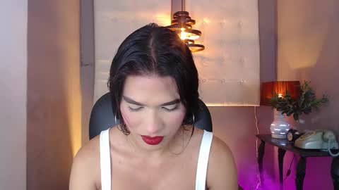 Snapshot of greys_ath chatting on 2, 11, 2025 greys online show from 2, 11, 2025