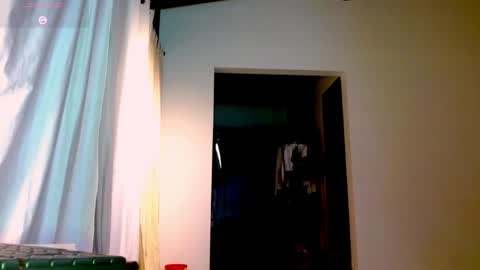 Greyslopez online show from 3, 12, 2024