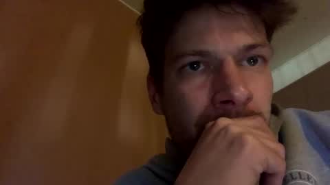 Perfectlyaveragesavage online show from 8, 4, 2026