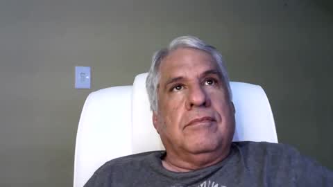 Snapshot of grisa01 chatting on 25, 1, 2025 grisa01 online show from 25, 1, 2025