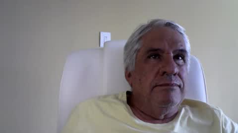 Snapshot of grisa01 chatting on 9, 3, 2025 grisa01 online show from 9, 3, 2025