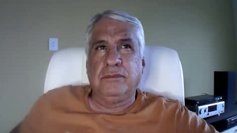 Snapshot of grisa01 chatting on 30, 10, 2025 grisa01 online show from 30, 10, 2025