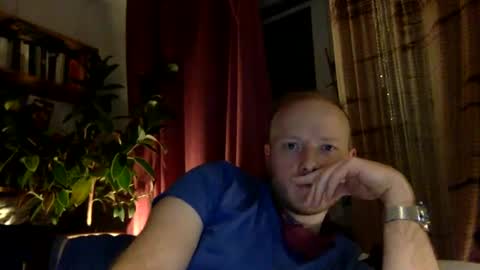 gruendamien online show from 12, 1, 2025