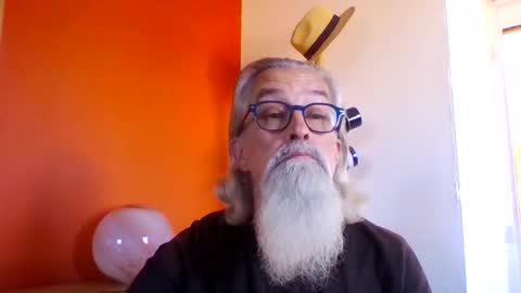 Grybear online show from 5, 10, 2025