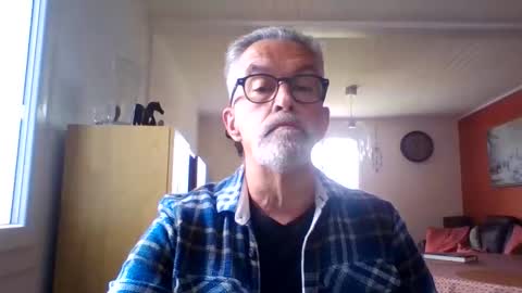 Snapshot of grybear60 chatting on 10, 5, 2026 Grybear online show from 10, 5, 2026