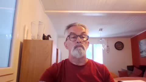 Snapshot of grybear60 chatting on 1, 6, 2026 Grybear online show from 1, 6, 2026