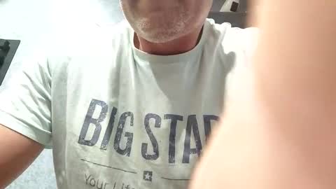 Snapshot of grzegorz34 chatting on 28, 9, 2025 Greg online show from 28, 9, 2025