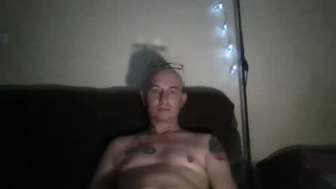 grzegorz40 online show from 31, 10, 2025