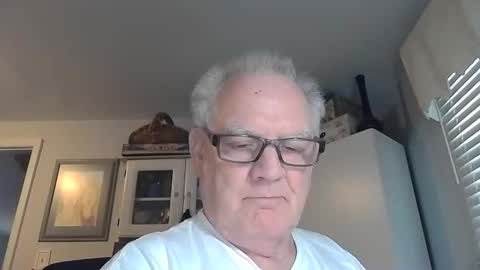 Horny Daddy online show from 24, 11, 2025