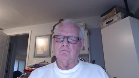 Snapshot of gspotlover1 chatting on 30, 5, 2026 Horny Daddy online show from 30, 5, 2026