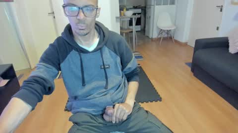 guachin_new online show from 27, 9, 2025