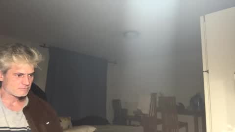 guardiannif_ online show from 23, 2, 2025