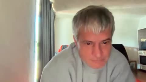 guardiannif_ online show from 10, 1, 2026